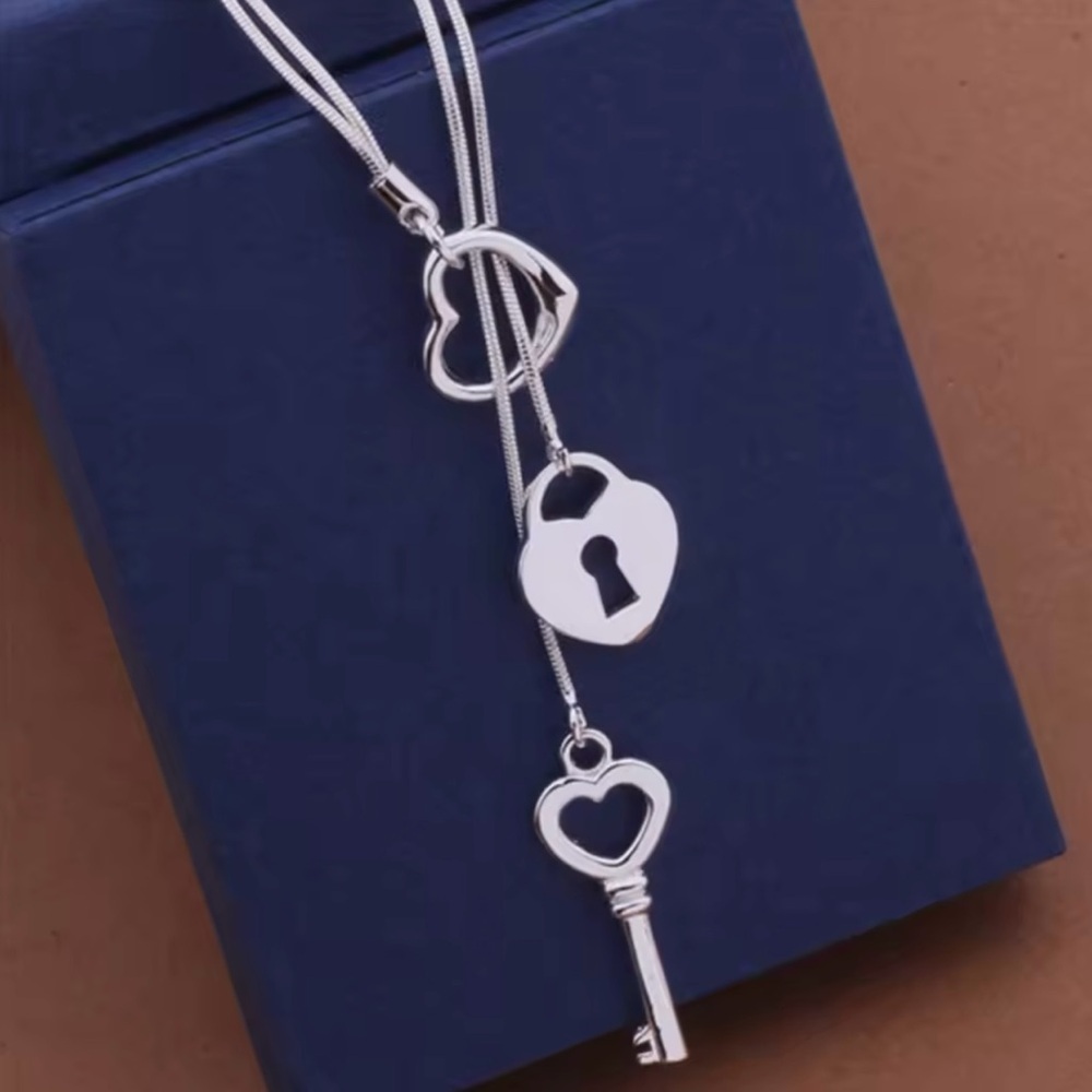 925 Sterling Silver Key Lock Necklace 19”